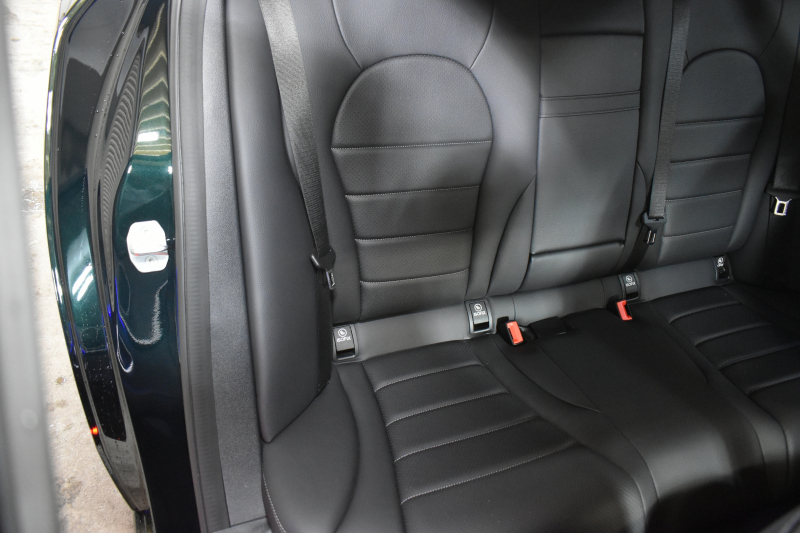メルセデスベンツ Cクラス C200 4MATIC AVG AMGﾗｲﾝ  ﾚｰﾀﾞｰｾｰﾌﾃｨP 1ｵｰﾅｰ 後期 4WD ﾋｰﾀｰ革  AMGｴｱﾛ18AW ﾃﾞｨｽﾄﾛ ﾌﾞﾗｲﾝﾄﾞS ﾚｰﾝｷｰﾌﾟ PTS ﾅﾋﾞTV Bｶﾒﾗ ｷｰﾚｽｺﾞｰ ｱﾝﾋﾞｴﾝﾄﾗｲﾄ LEDﾗｲﾄ 2年保証
