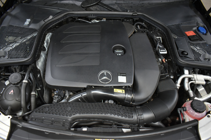 メルセデスベンツ Cクラス C200 4MATIC AVG AMGﾗｲﾝ  ﾚｰﾀﾞｰｾｰﾌﾃｨP 1ｵｰﾅｰ 後期 4WD ﾋｰﾀｰ革  AMGｴｱﾛ18AW ﾃﾞｨｽﾄﾛ ﾌﾞﾗｲﾝﾄﾞS ﾚｰﾝｷｰﾌﾟ PTS ﾅﾋﾞTV Bｶﾒﾗ ｷｰﾚｽｺﾞｰ ｱﾝﾋﾞｴﾝﾄﾗｲﾄ LEDﾗｲﾄ 2年保証