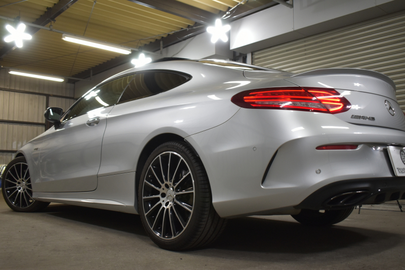AMG Cクラス C43 4MATIC ｸｰﾍﾟ ﾚｰﾀﾞｰｾｰﾌﾃｨP ﾊﾟﾉﾗﾏｻﾝﾙｰﾌ 革 ﾌﾞﾙﾒｽﾀｰｻｳﾝﾄﾞﾌｯﾄﾄﾗﾝｸ ｴｱﾊﾞﾗﾝｽP HUD AMGｴｱﾛ19AW ﾃﾞｨｽﾄﾛﾆｯｸ ﾌﾞﾗｲﾝﾄﾞｽﾎﾟｯﾄ ﾚｰﾝｷｰﾌﾟ ﾅﾋﾞTV ﾊﾞｯｸｶﾒﾗ ｷｰﾚｽｺﾞｰ 2年保証