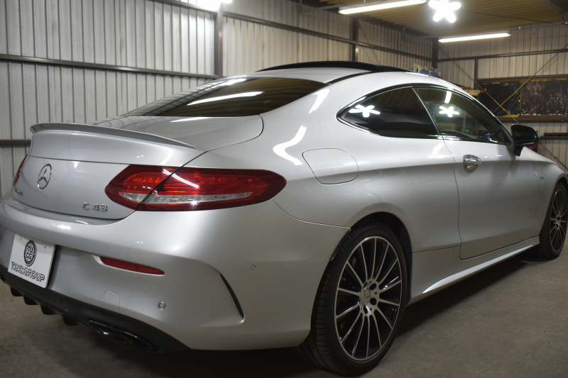 AMG Cクラス C43 4MATIC ｸｰﾍﾟ ﾚｰﾀﾞｰｾｰﾌﾃｨP ﾊﾟﾉﾗﾏｻﾝﾙｰﾌ 革 ﾌﾞﾙﾒｽﾀｰｻｳﾝﾄﾞﾌｯﾄﾄﾗﾝｸ ｴｱﾊﾞﾗﾝｽP HUD AMGｴｱﾛ19AW ﾃﾞｨｽﾄﾛﾆｯｸ ﾌﾞﾗｲﾝﾄﾞｽﾎﾟｯﾄ ﾚｰﾝｷｰﾌﾟ ﾅﾋﾞTV ﾊﾞｯｸｶﾒﾗ ｷｰﾚｽｺﾞｰ 2年保証