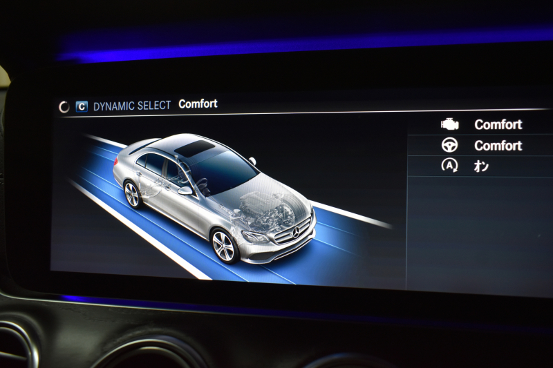 メルセデスベンツ Eクラス E220d AVG ｽﾎﾟｰﾂ ﾚｻﾞｰｴｸｽｸﾙｰｼﾌﾞ ﾚｰﾀﾞｰｾｰﾌﾃｨP 中期型 ﾃﾞｨｰｾﾞﾙ燃費21.0 ﾊﾟﾉﾗﾏｻﾝﾙｰﾌ 全席ﾋｰﾀｰ黒革 ﾌﾞﾙﾒｽﾀｰ HUD ﾃﾞｨｽﾄﾛ BSM Lﾁｪﾝｼﾞ AMGｴｱﾛ19AW ｷｰﾚｽGO ﾊﾟｰｸﾄﾛ 電動ﾄﾗﾝｸ 地ﾃﾞｼﾞﾅﾋﾞ 360ｶﾒﾗ 2年保証