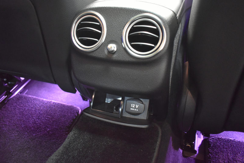 メルセデスベンツ Eクラス E220d AVG ｽﾎﾟｰﾂ ﾚｻﾞｰｴｸｽｸﾙｰｼﾌﾞ ﾚｰﾀﾞｰｾｰﾌﾃｨP 中期型 ﾃﾞｨｰｾﾞﾙ燃費21.0 ﾊﾟﾉﾗﾏｻﾝﾙｰﾌ 全席ﾋｰﾀｰ黒革 ﾌﾞﾙﾒｽﾀｰ HUD ﾃﾞｨｽﾄﾛ BSM Lﾁｪﾝｼﾞ AMGｴｱﾛ19AW ｷｰﾚｽGO ﾊﾟｰｸﾄﾛ 電動ﾄﾗﾝｸ 地ﾃﾞｼﾞﾅﾋﾞ 360ｶﾒﾗ 2年保証