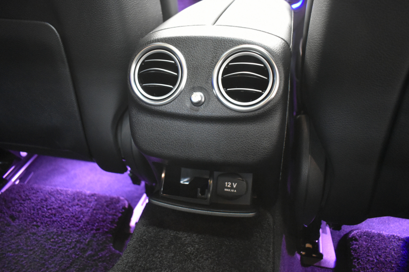 メルセデスベンツ Eクラス E200 AVGｽﾎﾟｰﾂ ﾚｻﾞｰｴｸｽｸﾙｰｼﾌﾞ ﾚｰﾀﾞｰｾｰﾌﾃｨP ﾊﾟﾉﾗﾏｻﾝﾙｰﾌ ﾋｰﾀｰ革 ﾌﾞﾙﾒｽﾀｰｻｳﾝﾄﾞ ｴｱﾊﾞﾗﾝｽP AMGｴｱﾛ19AW ﾃﾞｨｽﾄﾛﾆｯｸ ﾌﾞﾗｲﾝﾄﾞｽﾎﾟｯﾄ ﾚｰﾝｷｰﾌﾟ ﾅﾋﾞTV 360ｶﾒﾗ ｷｰﾚｽｺﾞｰ 2年保証