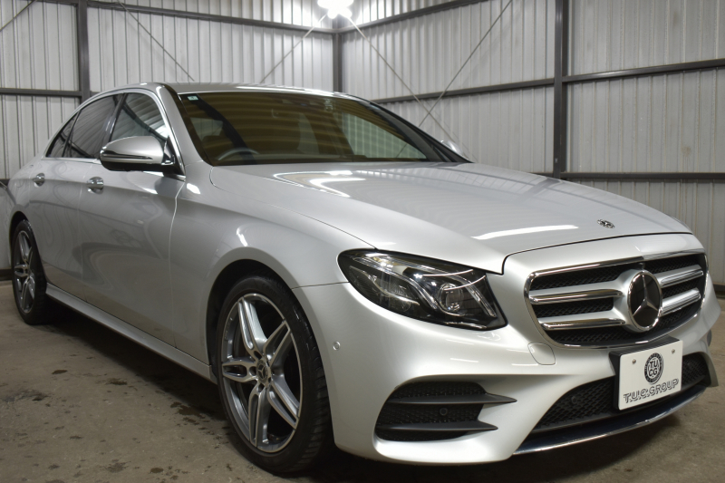 メルセデスベンツ Eクラス E220d AVG ｽﾎﾟｰﾂ ﾚｻﾞｰﾊﾟｯｹｰｼﾞ ﾚｰﾀﾞｰｾｰﾌﾃｨP ﾃﾞｨｰｾﾞﾙ燃費21.0km  全席ﾋｰﾀｰ黒革 ﾌﾞﾙﾒｽﾀｰ HUD ﾃﾞｨｽﾄﾛ BSM Lﾁｪﾝｼﾞ AMGｴｱﾛ19AW ｷｰﾚｽGO ﾊﾟｰｸﾄﾛ 電動ﾄﾗﾝｸ 地ﾃﾞｼﾞﾅﾋﾞ 360ｶﾒﾗ 2年保証