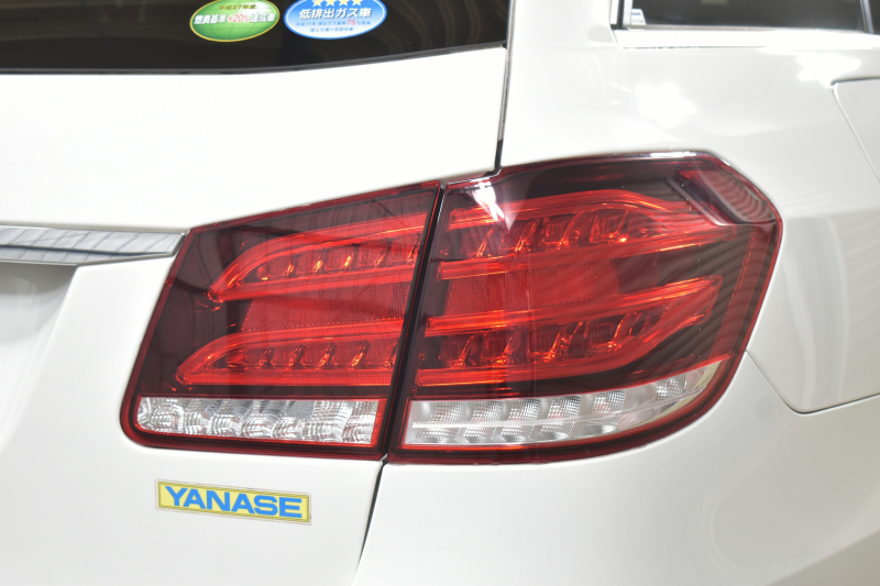 メルセデスベンツ Eクラス E250ﾜｺﾞﾝ AVG AMGｽﾎﾟｰﾂP ﾚｰﾀﾞｰｾｰﾌﾃｨP 後期 ｼｰﾄﾋｰﾀｰ AMGｴｱﾛ18AW ﾃﾞｨｽﾄﾛﾆｯｸ ﾌﾞﾗｲﾝﾄﾞｽﾎﾟｯﾄ ﾚｰﾝｷｰﾌﾟ ｱﾝﾋﾞｴﾝﾄﾗｲﾄ LEDﾍｯﾄﾞﾗｲﾄ ﾅﾋﾞTV  360ｶﾒﾗ ｷｰﾚｽｺﾞｰ ｵｰﾄﾃｰﾙｹﾞｰﾄ 2年保証