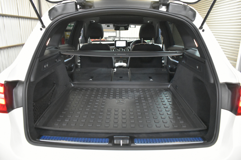 AMG GLC GLC63 S 4M+  ﾚｰﾀﾞｰSP 510馬力 9速AT ﾊﾟﾉﾗﾏｻﾝﾙｰﾌ ﾋｰﾀｰ黒革 ﾌﾞﾙﾒｽﾀｰS ﾃﾞｨｽﾄﾛ BSM AMGｴｱﾛ21AW Sｽﾃｯﾌﾟ ｷｰGo PTS ﾌｯﾄｹﾞｰﾄ ｴｱﾊﾞﾗﾝｽP 地ﾃﾞｼﾞ360ｶﾒﾗ 2年保証