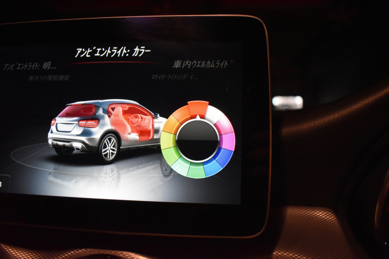 メルセデスベンツ GLA GLA220 4M ﾚｻﾞｰｴｸｽｸﾙｰｼﾌﾞﾌﾟﾚﾐｱﾑP  ﾚｰﾀﾞｰｾｰﾌﾃｨP 後期型 184馬力 4WD ﾊﾟﾉﾗﾏｻﾝﾙｰﾌ ﾋｰﾀｰ黒革 ﾃﾞｨｽﾄﾛ ﾌﾞﾗｲﾝﾄﾞｽﾎﾟｯﾄ 専用18AW&ﾊﾞﾝﾊﾟｰ 駐車支援 ｷｰGO ﾊｰﾏﾝｶｰﾄﾞﾝ PTS ﾌｯﾄｹﾞｰﾄ 地ﾃﾞｼﾞBｶﾒﾗ 2年保証