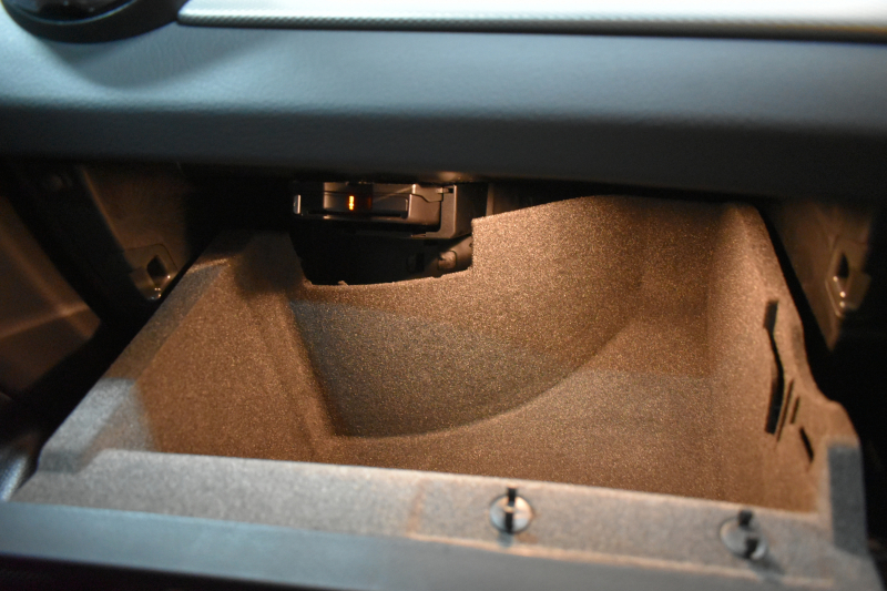 メルセデスベンツ GLA GLA220 4M ﾚｻﾞｰｴｸｽｸﾙｰｼﾌﾞﾌﾟﾚﾐｱﾑP  ﾚｰﾀﾞｰｾｰﾌﾃｨP 後期型 184馬力 4WD ﾊﾟﾉﾗﾏｻﾝﾙｰﾌ ﾋｰﾀｰ黒革 ﾃﾞｨｽﾄﾛ ﾌﾞﾗｲﾝﾄﾞｽﾎﾟｯﾄ 専用18AW&ﾊﾞﾝﾊﾟｰ 駐車支援 ｷｰGO ﾊｰﾏﾝｶｰﾄﾞﾝ PTS ﾌｯﾄｹﾞｰﾄ 地ﾃﾞｼﾞBｶﾒﾗ 2年保証