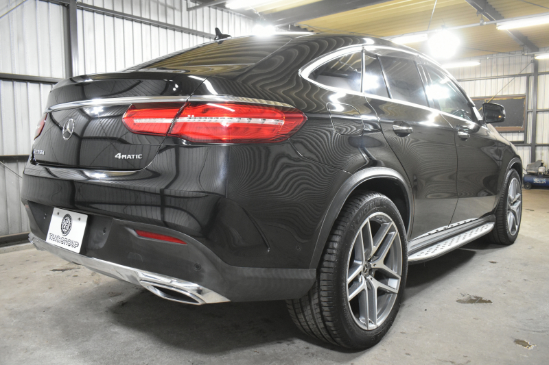 メルセデスベンツ GLE GLE350d 4ﾏﾁｯｸ ｽﾎﾟｰﾂ ﾚｰﾀﾞｰP 3.0ℓV型6気筒ﾀｰﾎﾞ 全席ﾋｰﾀｰ黒革 ﾊﾟﾉﾗﾏｻﾝﾙｰﾌ ﾊｰﾏﾝｶｰﾄﾞﾝ ﾃﾞｨｽﾄﾛ ﾌﾞﾗｲﾝﾄﾞｽﾎﾟｯﾄ ﾚｰﾝｷｰﾌﾟ AMGｴｱﾛ20AW ｻｲﾄﾞﾗﾝﾆﾝｸﾞﾎﾞｰﾄﾞ地ﾃﾞｼﾞﾅﾋﾞ360ｶﾒﾗ ﾊﾟｰｸﾄﾛ 2年保証