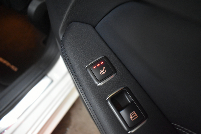 メルセデスベンツ Eクラス E300 ｱﾊﾞﾝｷﾞｬﾙﾄﾞ AMGｽﾎﾟｰﾂP ﾚｰﾀﾞｰｾｰﾌﾃｨP  直噴V6Eg 252馬力 全席ﾋｰﾀｰ黒革 ﾃﾞｨｽﾄﾛﾆｯｸﾌﾟﾗｽ ﾌﾞﾗｲﾝﾄﾞｽﾎﾟｯﾄ ﾚｰﾝｷｰﾌﾟ ｷｰﾚｽGo 地ﾃﾞｼﾞ360ｶﾒﾗ 2年保証