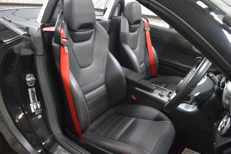 メルセデスベンツ SLCクラス SLC200 ｽﾎﾟｰﾂ ﾚｰﾀﾞｰｾｰﾌﾃｨP ﾀﾞｲﾅﾐｯｸﾊﾝﾄﾞﾘﾝｸﾞP 1ｵｰﾅｰ車両 ﾏｼﾞｯｸｽｶｲ ﾋｰﾀｰ&ｴｱｽｶｰﾌ黒革 ﾃﾞｨｽﾄﾛ BSM Lｷｰﾌﾟ AMGｴｱﾛ18AW ｷｰﾚｽGO PTS ﾊｰﾏﾝｶｰﾄﾞﾝS ﾏﾙﾁｶﾗｰｱﾝﾋﾞｴﾝﾄ LEDﾍｯﾄﾞﾗｲﾄ地ﾃﾞｼﾞﾅﾋﾞ Bｶﾒﾗ 2年保証