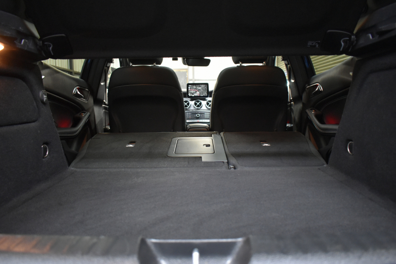 メルセデスベンツ GLA GLA220 4ﾏﾁｯｸ ﾌﾟﾚﾐｱﾑP  ﾚｰﾀﾞｰｾｰﾌﾃｨP 後期  4WD ﾊﾟﾉﾗﾏｻﾝﾙｰﾌ ﾊｰﾏﾝｶｰﾄﾞﾝｻｳﾝﾄﾞ ﾏﾙﾁｶﾗｰｱﾝﾋﾞｴﾝﾄ 革 ﾅﾋﾞTV ﾃﾞｨｽﾄﾛ ﾌﾞﾗｲﾝﾄﾞS ﾚｰﾝｷｰﾌﾟ ﾌｯﾄｹﾞｰﾄ ﾊﾞｯｸｶﾒﾗ ｷｰﾚｽｺﾞｰ 2年保証