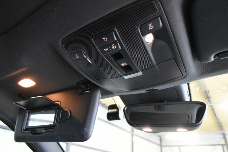 メルセデスベンツ GLA GLA220 4ﾏﾁｯｸ ﾌﾟﾚﾐｱﾑP  ﾚｰﾀﾞｰｾｰﾌﾃｨP 後期  4WD ﾊﾟﾉﾗﾏｻﾝﾙｰﾌ ﾊｰﾏﾝｶｰﾄﾞﾝｻｳﾝﾄﾞ ﾏﾙﾁｶﾗｰｱﾝﾋﾞｴﾝﾄ 革 ﾅﾋﾞTV ﾃﾞｨｽﾄﾛ ﾌﾞﾗｲﾝﾄﾞS ﾚｰﾝｷｰﾌﾟ ﾌｯﾄｹﾞｰﾄ ﾊﾞｯｸｶﾒﾗ ｷｰﾚｽｺﾞｰ 2年保証