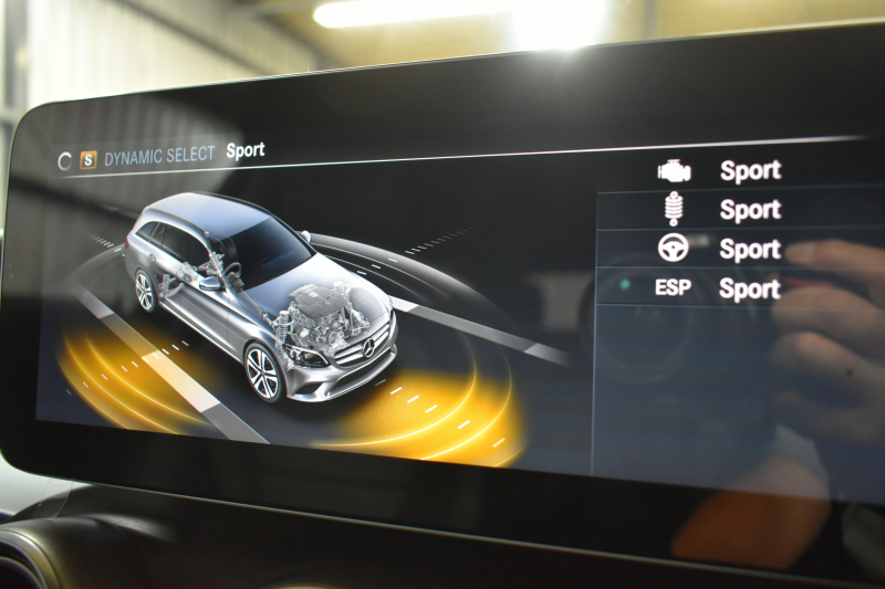 メルセデスベンツ Cクラス C200ﾜｺﾞﾝ ﾛｰﾚｳｽED ｽﾎﾟｰﾂﾌﾟﾗｽP ﾚｰﾀﾞｰｾｰﾌﾃｨP 1ｵ-ﾅ 最終型特別仕様 ﾏｲﾙﾄﾞHV ﾋｰﾀｰ黒革 HUD 液晶ﾒｰﾀｰ ﾜｲﾔﾚｽﾁｬｰｼﾞｴｱｻｽ AMGｴｱﾛ&18AW ﾃﾞｨｽﾄﾛﾆｯｸ ﾌﾞﾗｲﾝﾄﾞｽﾎﾟｯﾄ ﾚｰﾝｷｰﾌﾟ ﾅﾋﾞTV ﾊﾞｯｸｶﾒﾗ ｷｰﾚｽｺﾞｰ 2年保証