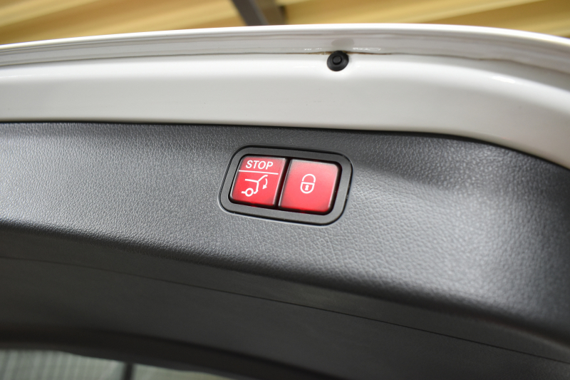 メルセデスベンツ Cクラス メルセデスベンツ Cクラス C220d 4ﾏﾁｯｸ ｵｰﾙﾃﾚｲﾝ ﾚｻﾞｰｴｸｽｸﾙｰｼﾌﾞP ﾚｰﾀﾞｰｾｰﾌﾃｨP ﾊﾟﾉﾗﾏｻﾝﾙｰﾌ 革 ARﾅﾋﾞTV ﾍｯﾄﾞｱｯﾌﾟD 360ｶﾒﾗ ﾜｲﾔﾚｽﾁｬｰｼﾞ ﾃﾞｼﾞﾀﾙﾗｲﾄ ﾃﾞｨｽﾄﾛ ﾚｰﾝｷｰﾌﾟ ｵｰﾄﾃｰﾙｹﾞｰﾄ ｷｰﾚｽｺﾞｰ 2年保証