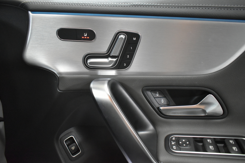 メルセデスベンツ CLAクラス CLA200d AMGﾗｲﾝ AMGﾚｻﾞｰｴｸｽｸﾙｰｼﾌﾞP ｱﾄﾞﾊﾞﾝｽﾄﾞP ﾅﾋﾞｹﾞｰｼｮﾝP ﾚｰﾀﾞｰｾｰﾌﾃｨP1ｵｰﾅｰ ﾊﾟﾉﾗﾏｻﾝﾙｰﾌ 革 AMGｴｱﾛ18AW MBUXﾅﾋﾞTV HUD 360ｶﾒﾗ ｱﾄﾞﾊﾞﾝｽﾄﾞｻｳﾝﾄﾞ ﾃﾞｨｽﾄﾛ ﾌﾞﾗｲﾝﾄﾞS ﾚｰﾝｷｰﾌﾟ ﾌｯﾄﾄﾗﾝｸ ｷｰﾚｽｺﾞｰ 2年保証