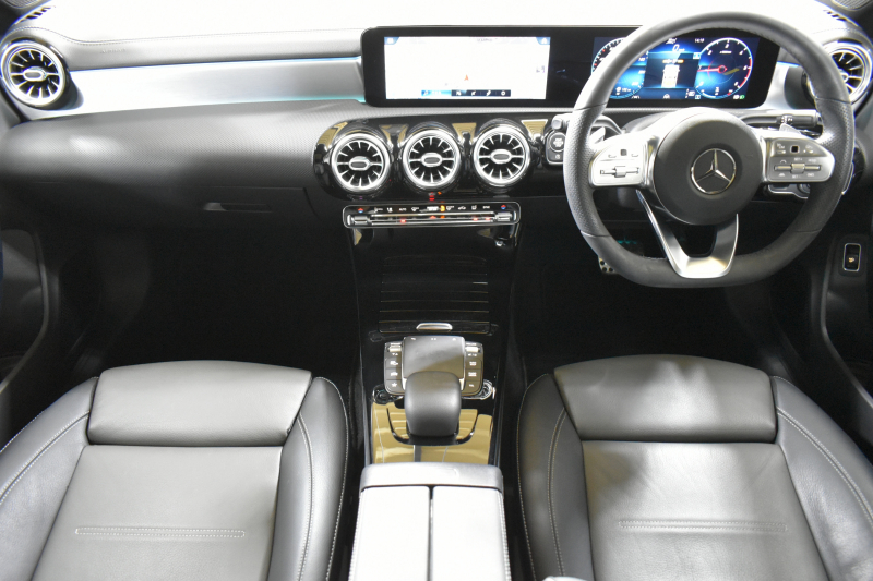 メルセデスベンツ CLAクラス CLA200d AMGﾗｲﾝ AMGﾚｻﾞｰｴｸｽｸﾙｰｼﾌﾞP ｱﾄﾞﾊﾞﾝｽﾄﾞP ﾅﾋﾞｹﾞｰｼｮﾝP ﾚｰﾀﾞｰｾｰﾌﾃｨP1ｵｰﾅｰ ﾊﾟﾉﾗﾏｻﾝﾙｰﾌ 革 AMGｴｱﾛ18AW MBUXﾅﾋﾞTV HUD 360ｶﾒﾗ ｱﾄﾞﾊﾞﾝｽﾄﾞｻｳﾝﾄﾞ ﾃﾞｨｽﾄﾛ ﾌﾞﾗｲﾝﾄﾞS ﾚｰﾝｷｰﾌﾟ ﾌｯﾄﾄﾗﾝｸ ｷｰﾚｽｺﾞｰ 2年保証