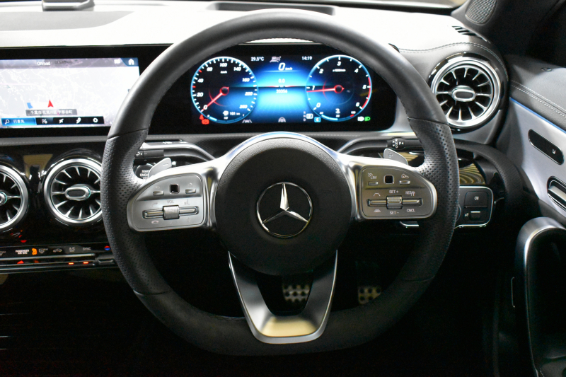 メルセデスベンツ CLAクラス CLA200d AMGﾗｲﾝ AMGﾚｻﾞｰｴｸｽｸﾙｰｼﾌﾞP ｱﾄﾞﾊﾞﾝｽﾄﾞP ﾅﾋﾞｹﾞｰｼｮﾝP ﾚｰﾀﾞｰｾｰﾌﾃｨP1ｵｰﾅｰ ﾊﾟﾉﾗﾏｻﾝﾙｰﾌ 革 AMGｴｱﾛ18AW MBUXﾅﾋﾞTV HUD 360ｶﾒﾗ ｱﾄﾞﾊﾞﾝｽﾄﾞｻｳﾝﾄﾞ ﾃﾞｨｽﾄﾛ ﾌﾞﾗｲﾝﾄﾞS ﾚｰﾝｷｰﾌﾟ ﾌｯﾄﾄﾗﾝｸ ｷｰﾚｽｺﾞｰ 2年保証