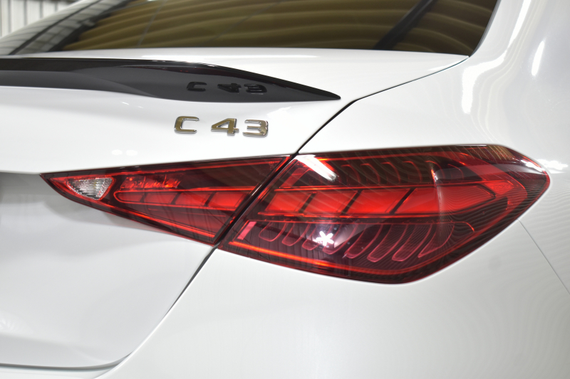 AMG Cクラス C43 4M BSG搭載ﾓﾃﾞﾙ  ﾊﾟﾉﾗﾏｻﾝﾙｰﾌ ﾘｱｱｸｽﾙｽﾃｱﾘﾝｸﾞ 革 MBUXARﾅﾋﾞTV ﾌﾞﾙﾒS HUD AMGｴｱﾛ19AW ﾃﾞｨｽﾄﾛﾆｯｸ ﾜｲﾔﾚｽﾁｬｰｼﾞ 360ｶﾒﾗ ｵｰﾄﾃｰﾙｹﾞｰﾄ 2年保証