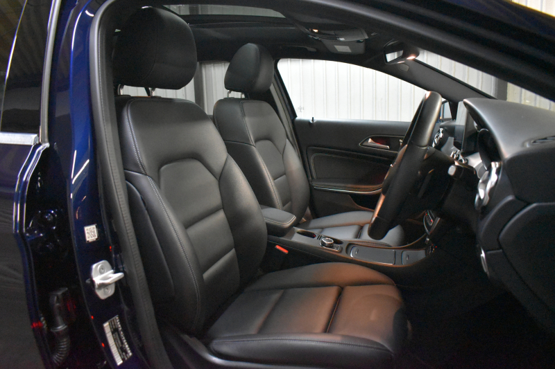 メルセデスベンツ GLA GLA220 4ﾏﾁｯｸ ﾌﾟﾚﾐｱﾑP  ﾚｰﾀﾞｰｾｰﾌﾃｨP   4WD ﾊﾟﾉﾗﾏｻﾝﾙｰﾌ ﾊｰﾏﾝｶｰﾄﾞﾝｻｳﾝﾄﾞ ﾏﾙﾁｶﾗｰｱﾝﾋﾞｴﾝﾄ 革 ﾅﾋﾞTV ﾃﾞｨｽﾄﾛ ﾌﾞﾗｲﾝﾄﾞS ﾚｰﾝｷｰﾌﾟ ﾌｯﾄｹﾞｰﾄ ﾊﾞｯｸｶﾒﾗ ｷｰﾚｽｺﾞｰ 2年保証