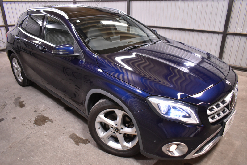 メルセデスベンツ GLA GLA220 4ﾏﾁｯｸ ﾌﾟﾚﾐｱﾑP  ﾚｰﾀﾞｰｾｰﾌﾃｨP   4WD ﾊﾟﾉﾗﾏｻﾝﾙｰﾌ ﾊｰﾏﾝｶｰﾄﾞﾝｻｳﾝﾄﾞ ﾏﾙﾁｶﾗｰｱﾝﾋﾞｴﾝﾄ 革 ﾅﾋﾞTV ﾃﾞｨｽﾄﾛ ﾌﾞﾗｲﾝﾄﾞS ﾚｰﾝｷｰﾌﾟ ﾌｯﾄｹﾞｰﾄ ﾊﾞｯｸｶﾒﾗ ｷｰﾚｽｺﾞｰ 2年保証