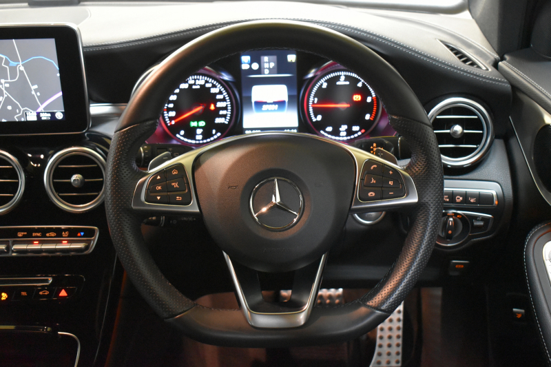 メルセデスベンツ GLC GLC220d 4ﾏﾁｯｸ ｽﾎﾟｰﾂ ﾚｰﾀﾞｰｾｰﾌﾃｨP 1ｵｰﾅ LEDﾍｯﾄﾞﾗｲﾄ 全席ﾋｰﾀｰ半革 HUD ﾃﾞｨｽﾄﾛﾆｯｸ ﾌﾞﾗｲﾝﾄﾞｽﾎﾟｯﾄ 360度ｶﾒﾗ HDDﾅﾋﾞTV ｽﾏｰﾄｷｰ 電動ﾘｱｹﾞｰﾄ ﾌｯﾄﾗﾝｸｵｰﾌﾟﾅｰ ｱﾝﾋﾞｴﾝﾄﾗｲﾄ AMGｴｱﾛ&19AW ｻｲﾄﾞﾗﾝﾆﾝｸﾞﾎﾞｰﾄﾞ2年保証