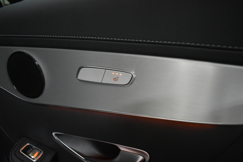 メルセデスベンツ GLC GLC220d 4ﾏﾁｯｸ ｽﾎﾟｰﾂ ﾚｰﾀﾞｰｾｰﾌﾃｨP 1ｵｰﾅ LEDﾍｯﾄﾞﾗｲﾄ 全席ﾋｰﾀｰ半革 HUD ﾃﾞｨｽﾄﾛﾆｯｸ ﾌﾞﾗｲﾝﾄﾞｽﾎﾟｯﾄ 360度ｶﾒﾗ HDDﾅﾋﾞTV ｽﾏｰﾄｷｰ 電動ﾘｱｹﾞｰﾄ ﾌｯﾄﾗﾝｸｵｰﾌﾟﾅｰ ｱﾝﾋﾞｴﾝﾄﾗｲﾄ AMGｴｱﾛ&19AW ｻｲﾄﾞﾗﾝﾆﾝｸﾞﾎﾞｰﾄﾞ2年保証