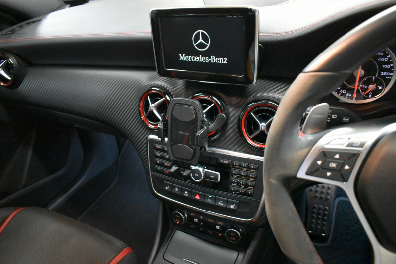 AMG Aクラス A45AMG 4ﾏﾁｯｸ ｴﾃﾞｨｼｮﾝ1 400台限定 ｾｰﾌﾃｨP 360馬力 ﾋｰﾀｰ黒革 AMGﾊﾟﾌｫｰﾏﾝｽｼｰﾄ&ｽﾃｱﾘﾝｸﾞﾃﾞｨｽﾄﾛ 専用ｴｱﾛ 専用ｲﾝﾃﾘｱ AMG19AW 赤ｷｬﾘﾊﾟｰ ﾌﾞﾗｲﾝﾄﾞｽﾎﾟｯﾄ CPA+ 地デジHDDﾅﾋﾞBｶﾒﾗ 2年保証
