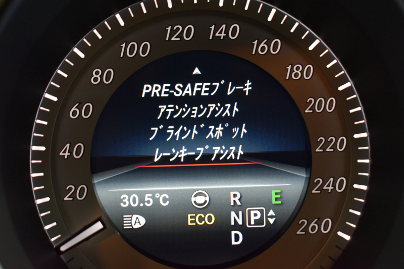 メルセデスベンツ CLS CLS220d AMGﾗｲﾝ ﾚｰﾀﾞｰｾｰﾌﾃｨP 後期 2.2ﾘｯﾀｰ/ﾃﾞｨｰｾﾞﾙﾀｰﾎﾞ 7速 燃費18.5KM ｻﾝﾙｰﾌ 全席ﾋｰﾀｰ黒革 ﾃﾞｨｽﾄﾛ BSM Lｷｰﾌﾟ AMGｴｱﾛ19AW ｷｰﾚｽGo ﾊﾟｰｸﾄﾛ 電動ﾄﾗﾝｸ LEDﾍｯﾄﾞﾗｲﾄ 8ｲﾝﾁﾓﾆﾀｰ 地ﾃﾞｼﾞﾅﾋﾞ 360ｶﾒﾗ 2年保証