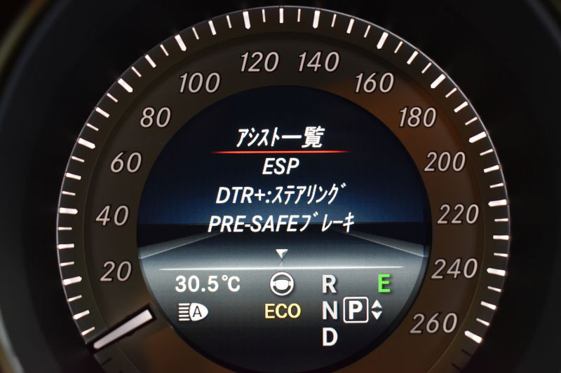 メルセデスベンツ CLS CLS220d AMGﾗｲﾝ ﾚｰﾀﾞｰｾｰﾌﾃｨP 後期 2.2ﾘｯﾀｰ/ﾃﾞｨｰｾﾞﾙﾀｰﾎﾞ 7速 燃費18.5KM ｻﾝﾙｰﾌ 全席ﾋｰﾀｰ黒革 ﾃﾞｨｽﾄﾛ BSM Lｷｰﾌﾟ AMGｴｱﾛ19AW ｷｰﾚｽGo ﾊﾟｰｸﾄﾛ 電動ﾄﾗﾝｸ LEDﾍｯﾄﾞﾗｲﾄ 8ｲﾝﾁﾓﾆﾀｰ 地ﾃﾞｼﾞﾅﾋﾞ 360ｶﾒﾗ 2年保証