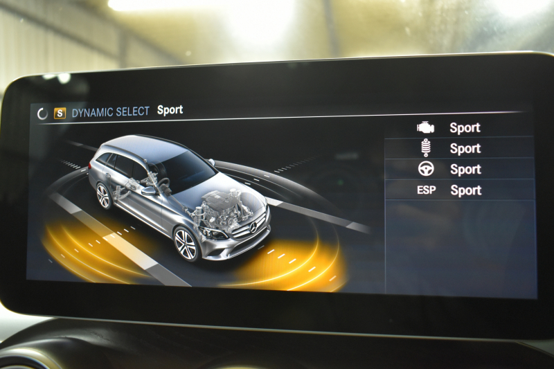 メルセデスベンツ Cクラス C220dWG AVG AMGﾗｲﾝ ﾚｻﾞｰｴｸｽｸﾙｰｼﾌﾞP ﾚｰﾀﾞｰｾｰﾌﾃｨP 後期 ﾊﾟﾉﾗﾏｻﾝﾙｰﾌ 革 ﾌﾞﾙﾒｽﾀｰS HUD ｴｱﾊﾞﾗﾝｽP 液晶ﾒｰﾀｰ ﾌｯﾄｹﾞｰﾄ AMGｴｱﾛ18AW ﾃﾞｨｽﾄﾛ ﾌﾞﾗｲﾝﾄﾞS ﾚｰﾝｷｰﾌﾟ ﾅﾋﾞTV Bｶﾒﾗ ｷｰﾚｽｺﾞｰ 2年保証