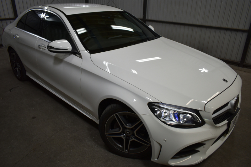 メルセデスベンツ Cクラス C220d AVG AMGﾗｲﾝ ﾚｰﾀﾞｰｾｰﾌﾃｨP 後期型  燃費18.9km  ﾋｰﾀｰ黒革 ﾃﾞｨｽﾄﾛ BSM Lﾁｪﾝｼﾞ 誤発進 AMGｴｱﾛ18AW  ｷｰﾚｽGO ﾊﾟｰｸﾄﾛ LEDﾍｯﾄﾞﾗｲﾄ ﾏﾙﾁｱﾝﾋﾞｴﾝﾄ 地ﾃﾞｼﾞﾅﾋﾞBｶﾒﾗ 2年保証