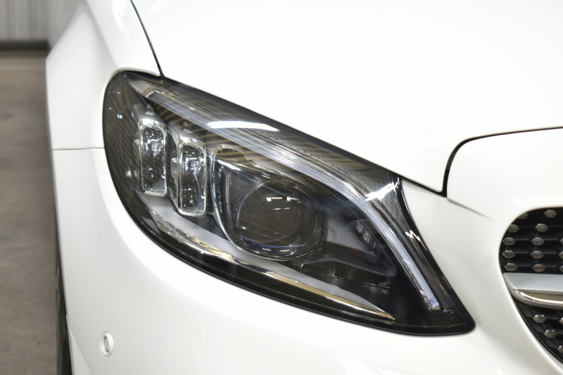 メルセデスベンツ Cクラス C220d AVG AMGﾗｲﾝ ﾚｰﾀﾞｰｾｰﾌﾃｨP 後期型  燃費18.9km  ﾋｰﾀｰ黒革 ﾃﾞｨｽﾄﾛ BSM Lﾁｪﾝｼﾞ 誤発進 AMGｴｱﾛ18AW  ｷｰﾚｽGO ﾊﾟｰｸﾄﾛ LEDﾍｯﾄﾞﾗｲﾄ ﾏﾙﾁｱﾝﾋﾞｴﾝﾄ 地ﾃﾞｼﾞﾅﾋﾞBｶﾒﾗ 2年保証