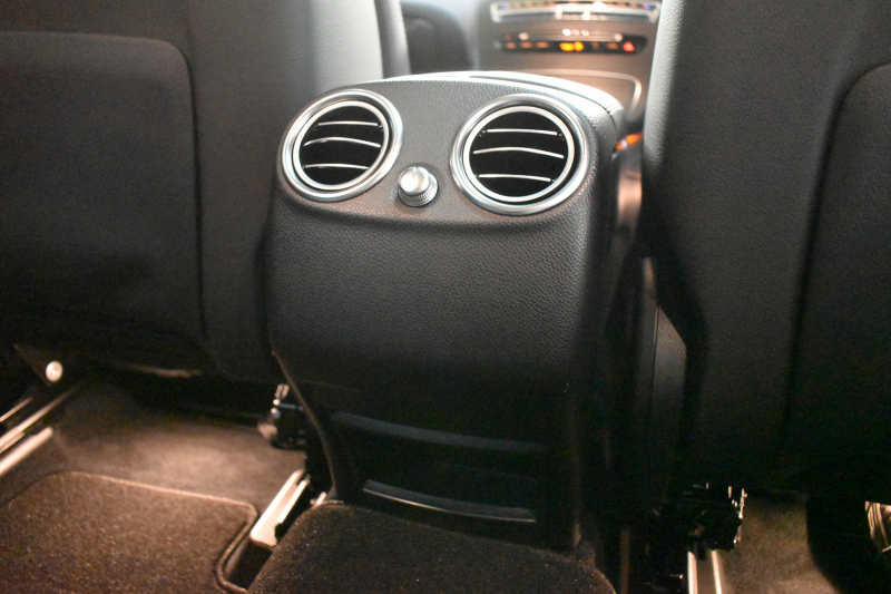 AMG GLC GLC43 4ﾏﾁｯｸ ﾚｻﾞｰｴｸｽｸﾙｰｼﾌﾞP ﾚｰﾀﾞｰｾｰﾌﾃｨP ﾊﾟﾉﾗﾏｻﾝﾙｰﾌ ﾋｰﾀｰ黒革 ﾌﾞﾙﾒｽﾀｰｻｳﾝﾄﾞ367馬力V6ﾂｲﾝﾀｰﾎﾞAMG21AW ｻｲﾄﾞﾗﾝﾆﾝｸﾞﾎﾞｰﾄﾞ ｴｱﾊﾞﾗﾝｽP ﾅｲﾄPKG ﾃﾞｨｽﾄﾛﾆｯｸ ﾌﾞﾗｲﾝﾄﾞｽﾎﾟｯﾄ ﾚｰﾝｷｰﾌﾟ ﾅﾋﾞTV 360ｶﾒﾗ 2年保証