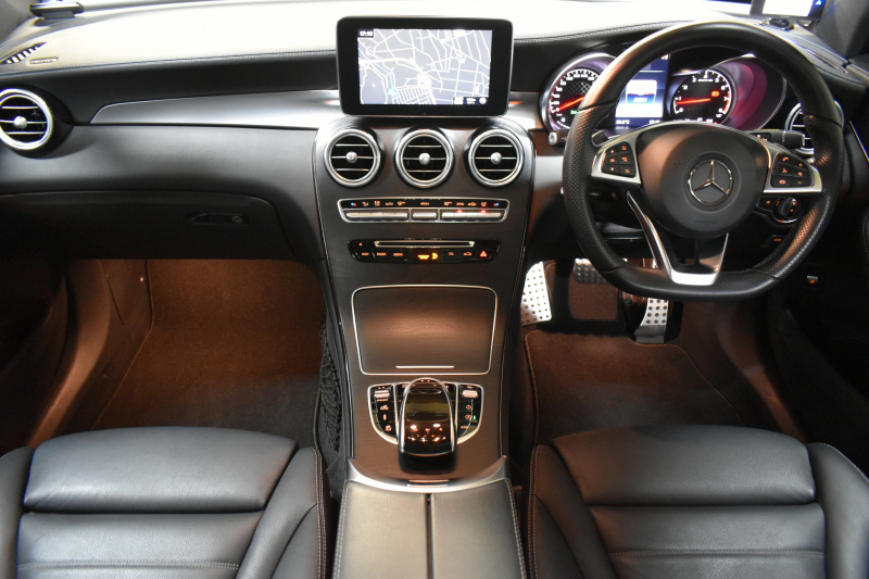 AMG GLC GLC43 4ﾏﾁｯｸ ﾚｻﾞｰｴｸｽｸﾙｰｼﾌﾞP ﾚｰﾀﾞｰｾｰﾌﾃｨP ﾊﾟﾉﾗﾏｻﾝﾙｰﾌ ﾋｰﾀｰ黒革 ﾌﾞﾙﾒｽﾀｰｻｳﾝﾄﾞ367馬力V6ﾂｲﾝﾀｰﾎﾞAMG21AW ｻｲﾄﾞﾗﾝﾆﾝｸﾞﾎﾞｰﾄﾞ ｴｱﾊﾞﾗﾝｽP ﾅｲﾄPKG ﾃﾞｨｽﾄﾛﾆｯｸ ﾌﾞﾗｲﾝﾄﾞｽﾎﾟｯﾄ ﾚｰﾝｷｰﾌﾟ ﾅﾋﾞTV 360ｶﾒﾗ 2年保証