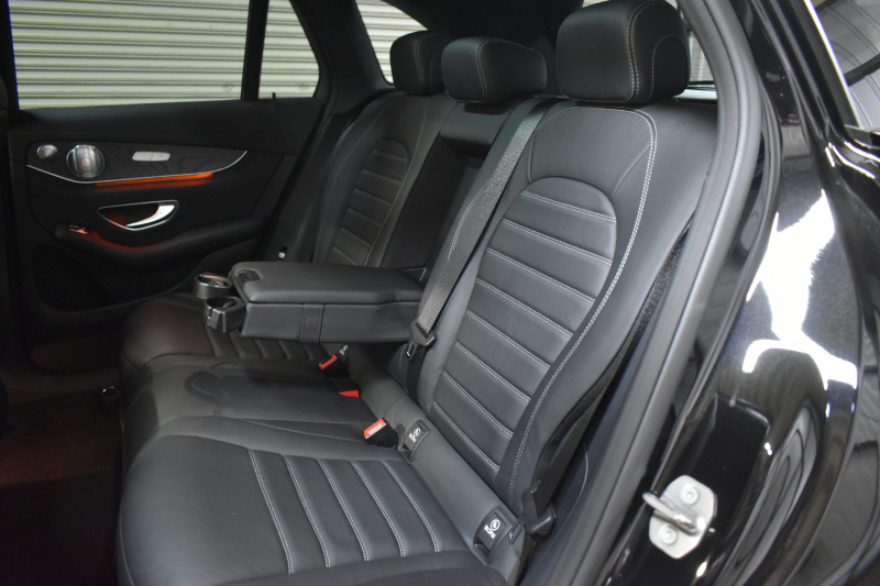 AMG GLC GLC43 4ﾏﾁｯｸ ﾚｻﾞｰｴｸｽｸﾙｰｼﾌﾞP ﾚｰﾀﾞｰｾｰﾌﾃｨP ﾊﾟﾉﾗﾏｻﾝﾙｰﾌ ﾋｰﾀｰ黒革 ﾌﾞﾙﾒｽﾀｰｻｳﾝﾄﾞ367馬力V6ﾂｲﾝﾀｰﾎﾞAMG21AW ｻｲﾄﾞﾗﾝﾆﾝｸﾞﾎﾞｰﾄﾞ ｴｱﾊﾞﾗﾝｽP ﾅｲﾄPKG ﾃﾞｨｽﾄﾛﾆｯｸ ﾌﾞﾗｲﾝﾄﾞｽﾎﾟｯﾄ ﾚｰﾝｷｰﾌﾟ ﾅﾋﾞTV 360ｶﾒﾗ 2年保証
