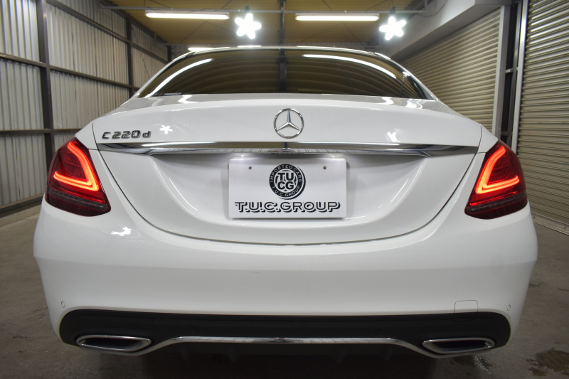 メルセデスベンツ Cクラス C220d ﾛｰﾚｳｽED ｽﾎﾟｰﾂﾌﾟﾗｽP ﾚｰﾀﾞｰｾｰﾌﾃｨP 後期 ﾋｰﾀｰ革 HUD ﾊﾞｯｸｶﾒﾗ 液晶ﾒｰﾀｰ ﾌｯﾄｹﾞｰﾄ ﾜｲﾔﾚｽC AMGｴｱﾛ18AW ﾃﾞｨｽﾄﾛ ﾌﾞﾗｲﾝﾄﾞS ﾅﾋﾞTV ｷｰﾚｽｺﾞｰ 2年保証
