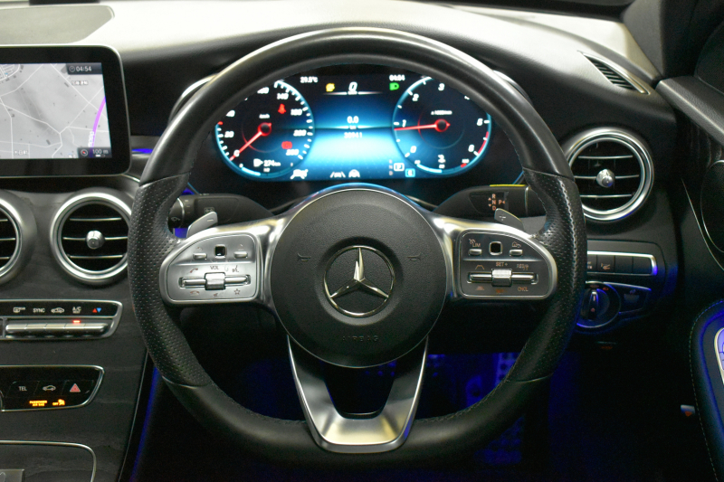 メルセデスベンツ Cクラス C220d ﾛｰﾚｳｽED ｽﾎﾟｰﾂﾌﾟﾗｽP ﾚｰﾀﾞｰｾｰﾌﾃｨP 後期 ﾋｰﾀｰ革 HUD ﾊﾞｯｸｶﾒﾗ 液晶ﾒｰﾀｰ ﾌｯﾄｹﾞｰﾄ ﾜｲﾔﾚｽC AMGｴｱﾛ18AW ﾃﾞｨｽﾄﾛ ﾌﾞﾗｲﾝﾄﾞS ﾅﾋﾞTV ｷｰﾚｽｺﾞｰ 2年保証