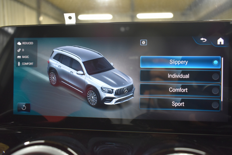 AMG GLB MercedesAMG GLB35 4ﾏﾁｯｸ AMGｱﾄﾞﾊﾞﾝｽﾄﾞ＆ﾊﾟﾌｫｰﾏﾝｽP ﾚｰﾀﾞｰｾｰﾌﾃｨP  ﾊﾟﾉﾗﾏｻﾝﾙｰﾌ ﾋｰﾀｰ赤/黒革 対話式ﾅﾋﾞ ﾃﾞｨｽﾄﾛﾆｯｸ ﾌﾞﾗｲﾝﾄﾞｽﾎﾟｯﾄ ﾚｰﾝｷｰﾌﾟ AMGｴｱﾛ19AW ｷｰﾚｽGO PTS ﾍｯﾄﾞｱｯﾌﾟD  地ﾃﾞｼﾞﾅﾋﾞ 360ｶﾒﾗ 2年保証