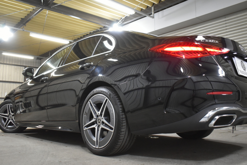 メルセデスベンツ Cクラス C220d AVG AMGﾗｲﾝ ﾚｻﾞｰｴｸｽｸﾙｰｼﾌﾞ ﾍﾞｰｼｯｸP ﾚｰﾀﾞｰｾｰﾌﾃｨP  ISG搭載 ﾊﾟﾉﾗﾏｻﾝR ﾋｰﾀｰ黒革 ﾌﾞﾙﾒS ACC BSM Lﾁｪﾝｼﾞ AMGｴｱﾛ18AW 電動ｹﾞｰﾄ ﾍｯﾄﾞｱｯﾌﾟD ｷｰGO MBUXﾅﾋﾞ360ｶﾒﾗ 2年保証
