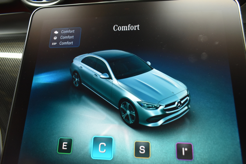 メルセデスベンツ Cクラス C220d AVG AMGﾗｲﾝ ﾚｻﾞｰｴｸｽｸﾙｰｼﾌﾞ ﾍﾞｰｼｯｸP ﾚｰﾀﾞｰｾｰﾌﾃｨP  ISG搭載 ﾊﾟﾉﾗﾏｻﾝR ﾋｰﾀｰ黒革 ﾌﾞﾙﾒS ACC BSM Lﾁｪﾝｼﾞ AMGｴｱﾛ18AW 電動ｹﾞｰﾄ ﾍｯﾄﾞｱｯﾌﾟD ｷｰGO MBUXﾅﾋﾞ360ｶﾒﾗ 2年保証