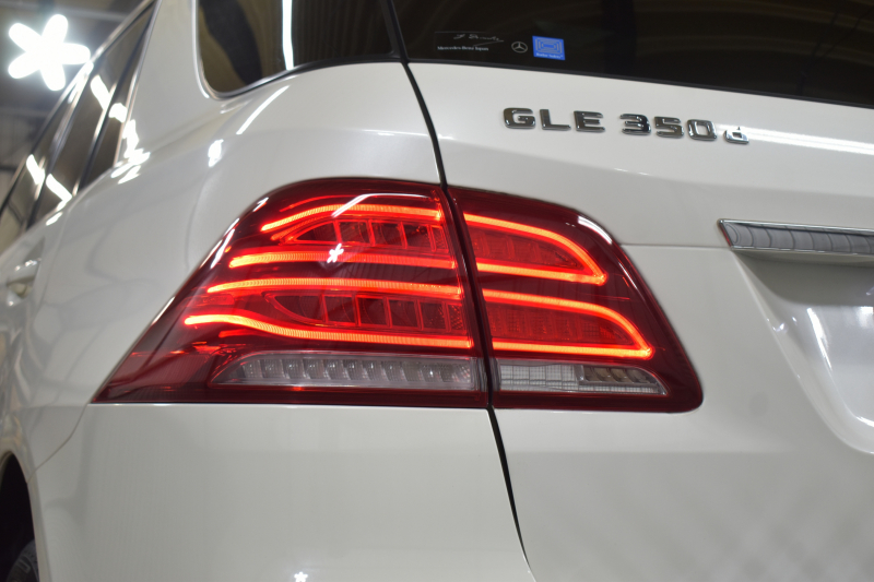 メルセデスベンツ GLE GLE350d 4ﾏﾁｯｸ ｽﾎﾟｰﾂ ﾚｰﾀﾞｰP 3.0ℓV型6気筒ﾀｰﾎﾞ 全席ﾋｰﾀｰ黒革 ﾊﾟﾉﾗﾏｻﾝﾙｰﾌ ﾊｰﾏﾝｶｰﾄﾞﾝ ﾃﾞｨｽﾄﾛ ﾌﾞﾗｲﾝﾄﾞｽﾎﾟｯﾄ ﾚｰﾝｷｰﾌﾟ AMGｴｱﾛ20AW ｻｲﾄﾞﾗﾝﾆﾝｸﾞﾎﾞｰﾄﾞ地ﾃﾞｼﾞﾅﾋﾞ360ｶﾒﾗ ﾊﾟｰｸﾄﾛ 2年保証