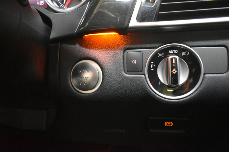 メルセデスベンツ GLE GLE350d 4ﾏﾁｯｸ ｽﾎﾟｰﾂ ﾚｰﾀﾞｰP 3.0ℓV型6気筒ﾀｰﾎﾞ 全席ﾋｰﾀｰ黒革 ﾊﾟﾉﾗﾏｻﾝﾙｰﾌ ﾊｰﾏﾝｶｰﾄﾞﾝ ﾃﾞｨｽﾄﾛ ﾌﾞﾗｲﾝﾄﾞｽﾎﾟｯﾄ ﾚｰﾝｷｰﾌﾟ AMGｴｱﾛ20AW ｻｲﾄﾞﾗﾝﾆﾝｸﾞﾎﾞｰﾄﾞ地ﾃﾞｼﾞﾅﾋﾞ360ｶﾒﾗ ﾊﾟｰｸﾄﾛ 2年保証