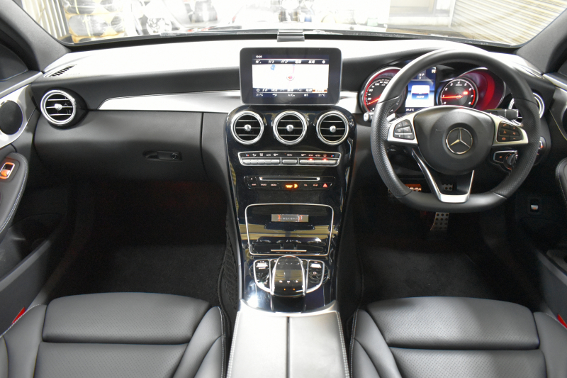 メルセデスベンツ Cクラス C180ﾜｺﾞﾝ ﾛｰﾚｳｽED ﾚｰﾀﾞｰｾｰﾌﾃｨP AMGﾗｲﾝ 特別仕様車 ﾊﾟﾉﾗﾏｻﾝﾙｰﾌ 革 AMGｴｱﾛ18AW ﾃﾞｨｽﾄﾛﾆｯｸ ﾌﾞﾗｲﾝﾄﾞｽﾎﾟｯﾄ ﾚｰﾝｷｰﾌﾟ ﾊﾟｰｷﾝｸﾞﾊﾟｲﾛｯﾄ ﾊﾟｰｸﾄﾛﾆｯｸ ｷｰﾚｽｺﾞｰ ﾅﾋﾞTV Bｶﾒﾗ ｵｰﾄﾃｰﾙｹﾞｰﾄ 2年保証