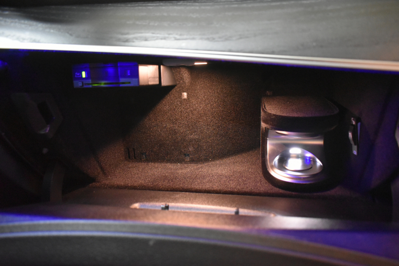 メルセデスベンツ Eクラス E250 AVGｽﾎﾟｰﾂ ﾚｻﾞｰEXC ﾚｰﾀﾞｰｾｰﾌﾃｨP ﾊﾟﾉﾗﾏｻﾝﾙｰﾌ 革 ﾌﾞﾙﾒｽﾀｰｻｳﾝﾄﾞ ｴｱﾊﾞﾗﾝｽP ﾌｯﾄﾄﾗﾝｸ AMGｴｱﾛ19AW ﾃﾞｨｽﾄﾛﾆｯｸ ﾌﾞﾗｲﾝﾄﾞｽﾎﾟｯﾄ ﾚｰﾝｷｰﾌﾟ ﾅﾋﾞTV 360ｶﾒﾗ ｷｰﾚｽｺﾞｰ 2年保証