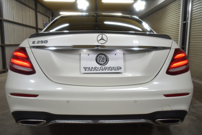 メルセデスベンツ Eクラス E250 AVGｽﾎﾟｰﾂ ﾚｻﾞｰEXC ﾚｰﾀﾞｰｾｰﾌﾃｨP ﾊﾟﾉﾗﾏｻﾝﾙｰﾌ 革 ﾌﾞﾙﾒｽﾀｰｻｳﾝﾄﾞ ｴｱﾊﾞﾗﾝｽP ﾌｯﾄﾄﾗﾝｸ AMGｴｱﾛ19AW ﾃﾞｨｽﾄﾛﾆｯｸ ﾌﾞﾗｲﾝﾄﾞｽﾎﾟｯﾄ ﾚｰﾝｷｰﾌﾟ ﾅﾋﾞTV 360ｶﾒﾗ ｷｰﾚｽｺﾞｰ 2年保証