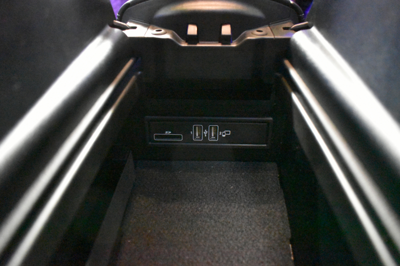 メルセデスベンツ Eクラス E250 AVGｽﾎﾟｰﾂ ﾚｻﾞｰEXC ﾚｰﾀﾞｰｾｰﾌﾃｨP ﾊﾟﾉﾗﾏｻﾝﾙｰﾌ 革 ﾌﾞﾙﾒｽﾀｰｻｳﾝﾄﾞ ｴｱﾊﾞﾗﾝｽP ﾌｯﾄﾄﾗﾝｸ AMGｴｱﾛ19AW ﾃﾞｨｽﾄﾛﾆｯｸ ﾌﾞﾗｲﾝﾄﾞｽﾎﾟｯﾄ ﾚｰﾝｷｰﾌﾟ ﾅﾋﾞTV 360ｶﾒﾗ ｷｰﾚｽｺﾞｰ 2年保証