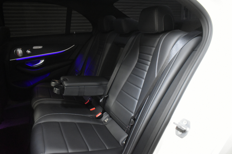 メルセデスベンツ Eクラス E250 AVGｽﾎﾟｰﾂ ﾚｻﾞｰEXC ﾚｰﾀﾞｰｾｰﾌﾃｨP ﾊﾟﾉﾗﾏｻﾝﾙｰﾌ 革 ﾌﾞﾙﾒｽﾀｰｻｳﾝﾄﾞ ｴｱﾊﾞﾗﾝｽP ﾌｯﾄﾄﾗﾝｸ AMGｴｱﾛ19AW ﾃﾞｨｽﾄﾛﾆｯｸ ﾌﾞﾗｲﾝﾄﾞｽﾎﾟｯﾄ ﾚｰﾝｷｰﾌﾟ ﾅﾋﾞTV 360ｶﾒﾗ ｷｰﾚｽｺﾞｰ 2年保証