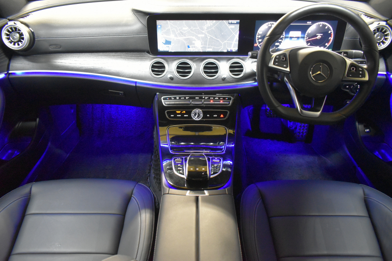 メルセデスベンツ Eクラス E250 AVGｽﾎﾟｰﾂ ﾚｻﾞｰEXC ﾚｰﾀﾞｰｾｰﾌﾃｨP ﾊﾟﾉﾗﾏｻﾝﾙｰﾌ 革 ﾌﾞﾙﾒｽﾀｰｻｳﾝﾄﾞ ｴｱﾊﾞﾗﾝｽP ﾌｯﾄﾄﾗﾝｸ AMGｴｱﾛ19AW ﾃﾞｨｽﾄﾛﾆｯｸ ﾌﾞﾗｲﾝﾄﾞｽﾎﾟｯﾄ ﾚｰﾝｷｰﾌﾟ ﾅﾋﾞTV 360ｶﾒﾗ ｷｰﾚｽｺﾞｰ 2年保証