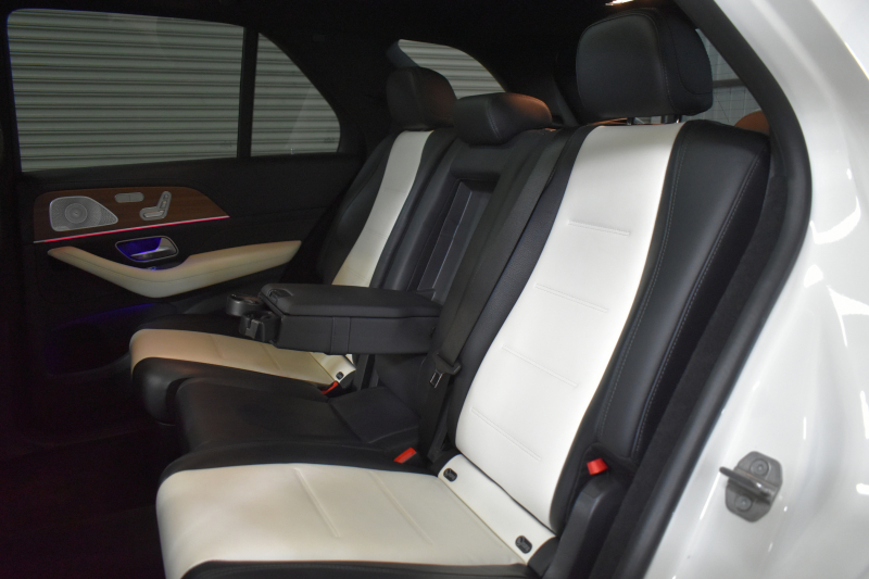 メルセデスベンツ GLE GLE450 4ﾏﾁｯｸ ｽﾎﾟｰﾂ ﾚｻﾞｰｴｸｽｸﾙｰｼﾌﾞ ﾚｰﾀﾞｰｾｰﾌﾃｨP ﾊﾟﾉﾗﾏｻﾝﾙｰﾌ ﾋｰﾀｰ&ｸｰﾗｰ黒革 ﾌﾞﾙﾒｽﾀｰS 367馬力 MEｺﾈｸﾄ  ﾃﾞｨｽﾄﾛ BSM Lﾁｪﾝｼﾞ AMGｴｱﾛ20AW ｷｰﾚｽGO ﾊﾟｰｸﾄﾛ HUD ﾌｯﾄｹﾞｰﾄ  MBUXﾅﾋﾞTV 360ｶﾒﾗ 2年保証
